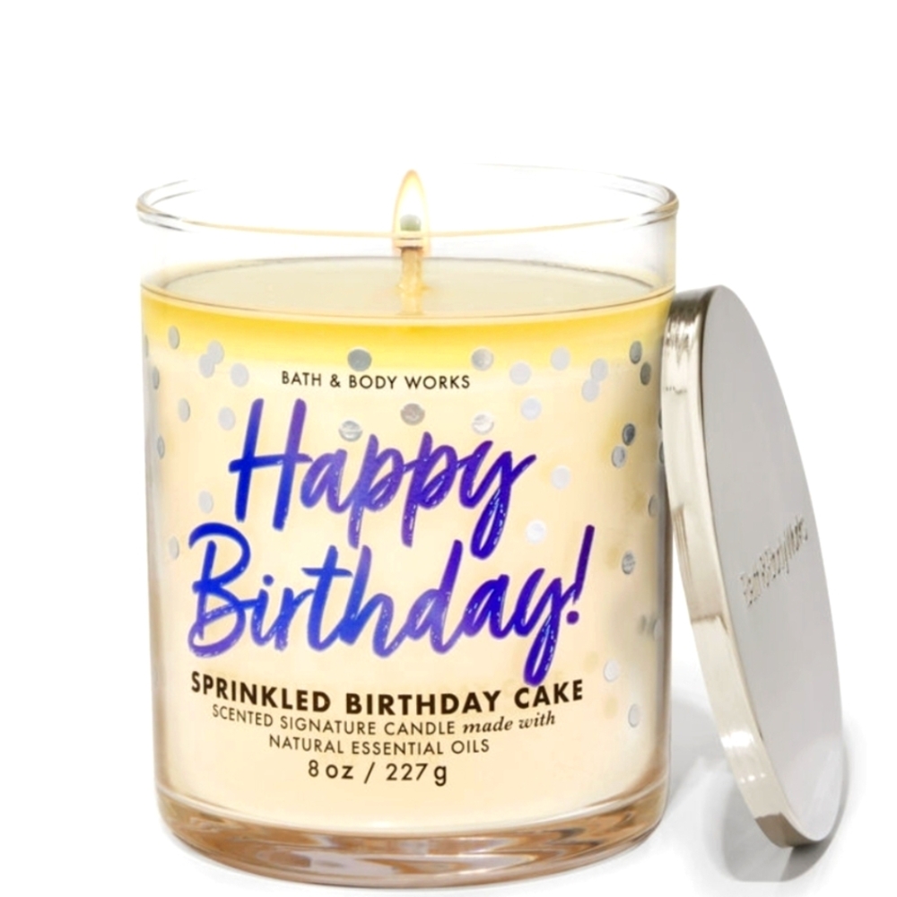 🦋2$/30! Bath & Body Works HAPPY BIRTHDAY Sprinkled Birthday Cake Candle NWT